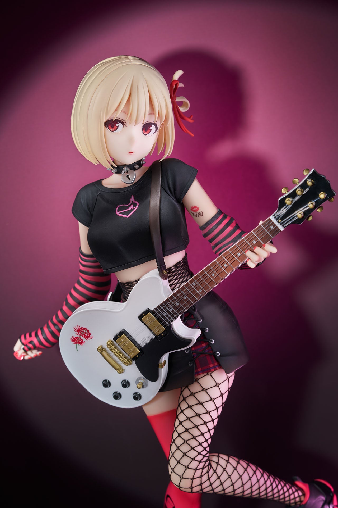
                    
                      Chisato Nishikigi Band Ver. 1/7 Scale Figure
                    
                  