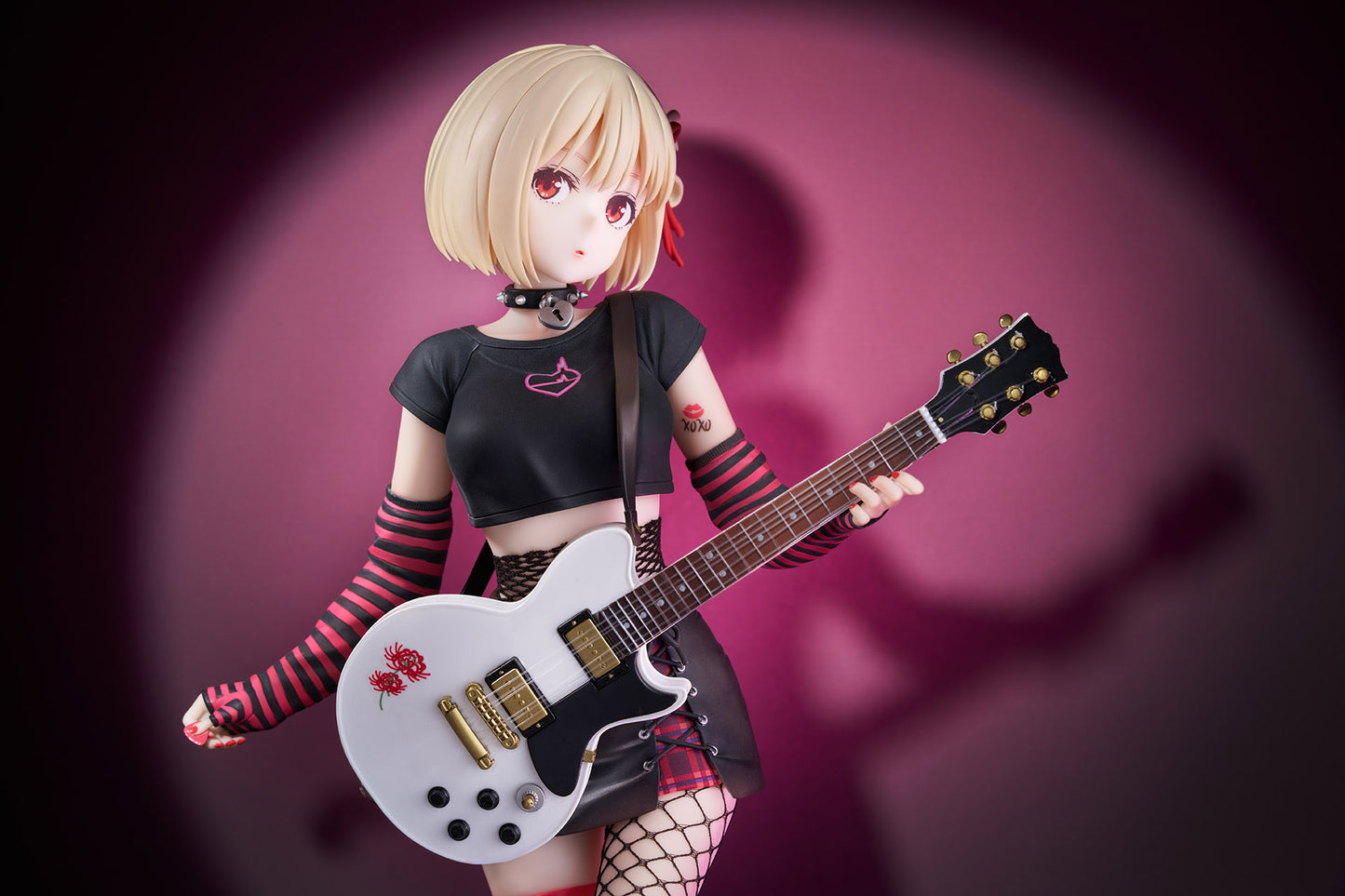 
                    
                      Chisato Nishikigi Band Ver. 1/7 Scale Figure
                    
                  