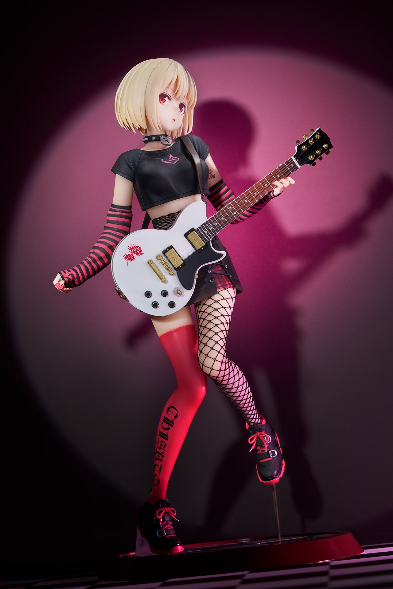 
                    
                      Chisato Nishikigi Band Ver. 1/7 Scale Figure
                    
                  