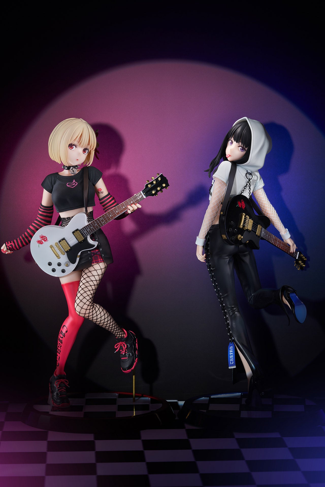 
                    
                      Chisato Nishikigi Band Ver. 1/7 Scale Figure
                    
                  