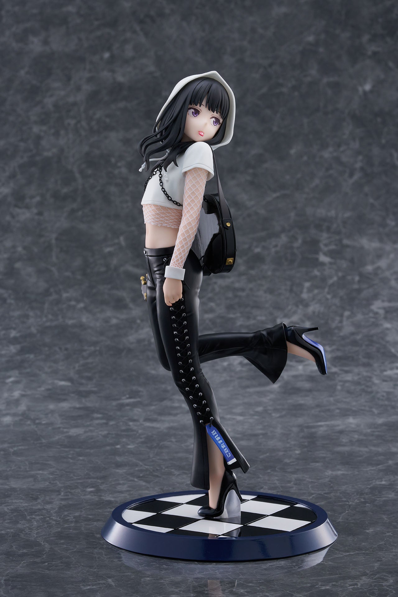 
                    
                      Takina Inoue Band Ver. 1/7 Scale Figure
                    
                  