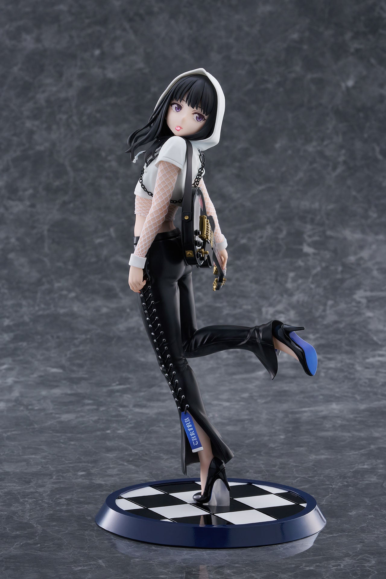 
                    
                      Takina Inoue Band Ver. 1/7 Scale Figure
                    
                  