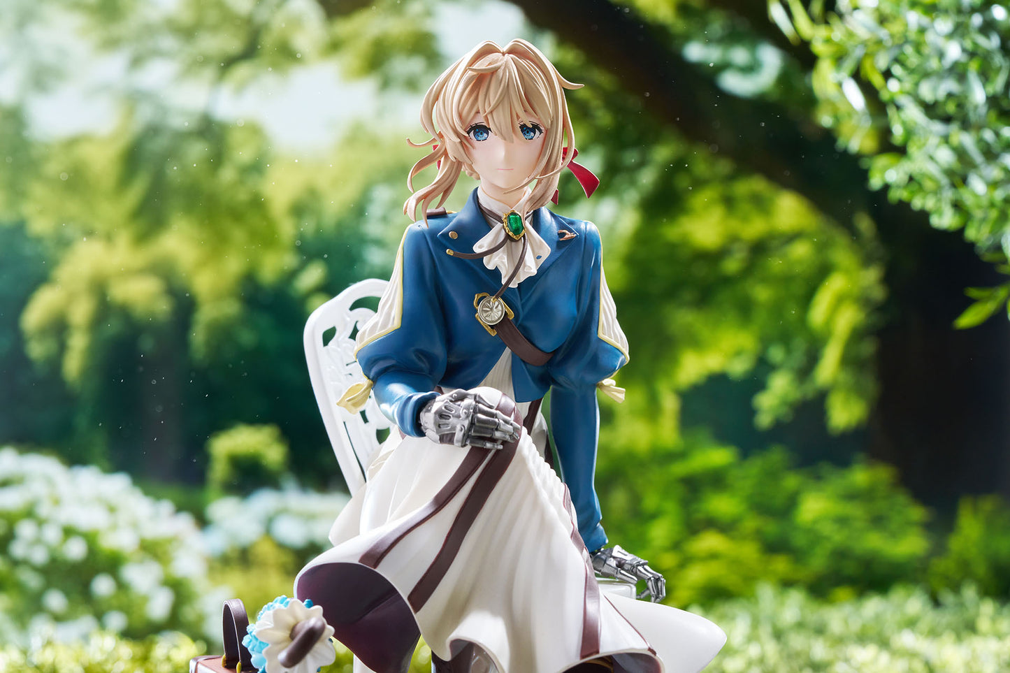 
                    
                      Violet Evergarden
                    
                  